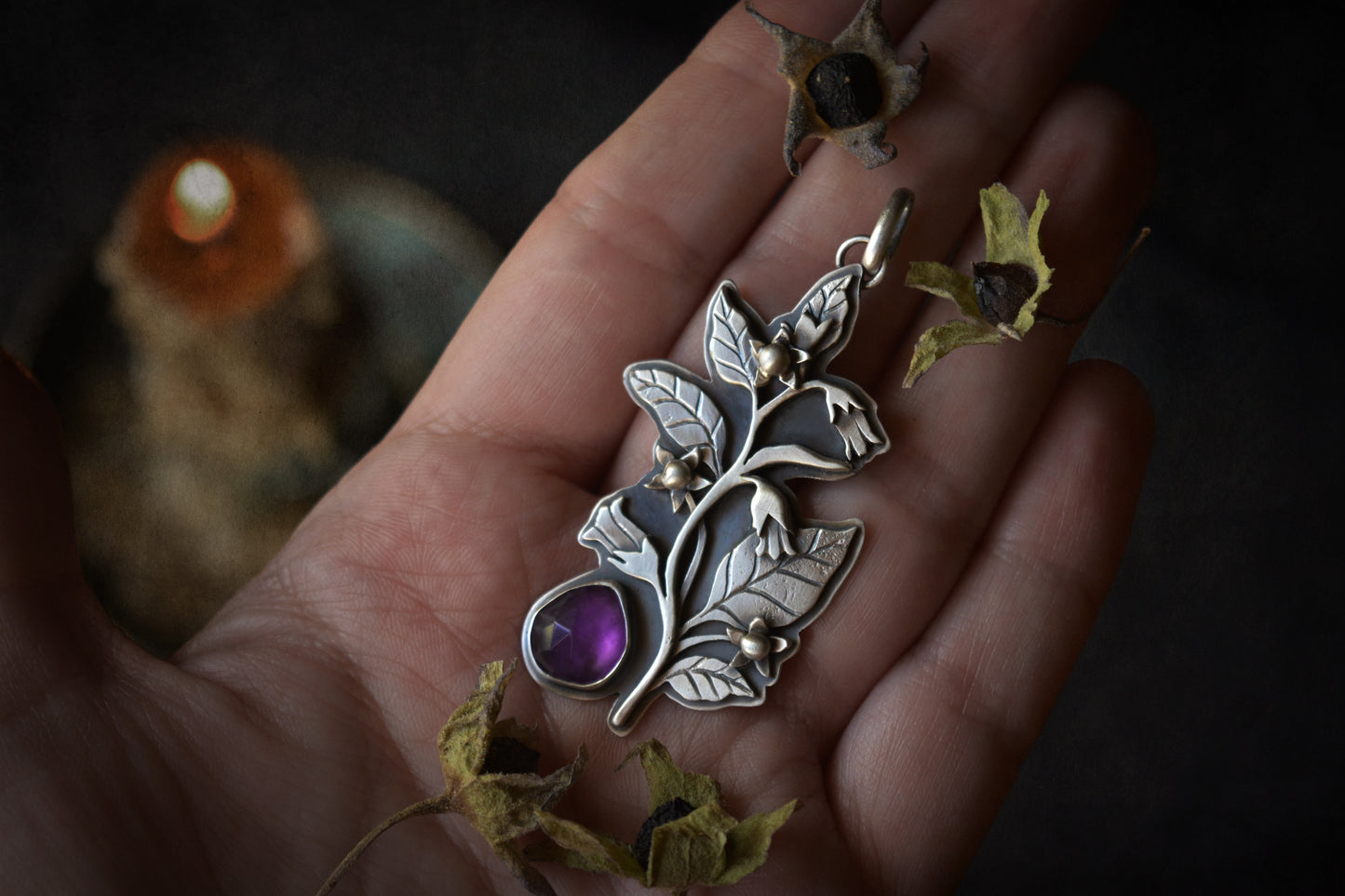 Belladona botanical pendant with faceted amethyst